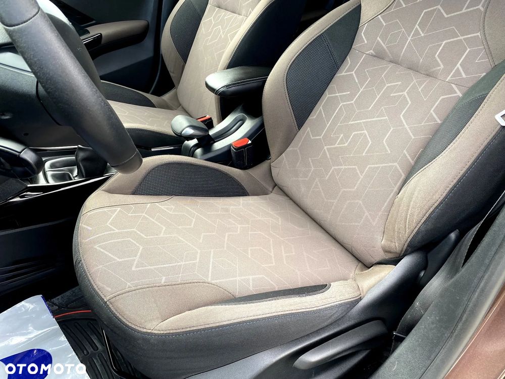 Peugeot 2008 1.4 HDi Access - 11