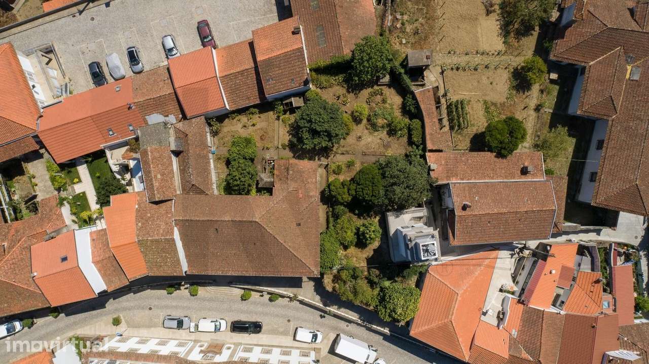 Investimento no Douro: Imóvel com 870 m2 de Terreno, 3 Pisos,  Potenci - Grande imagem: 3/35