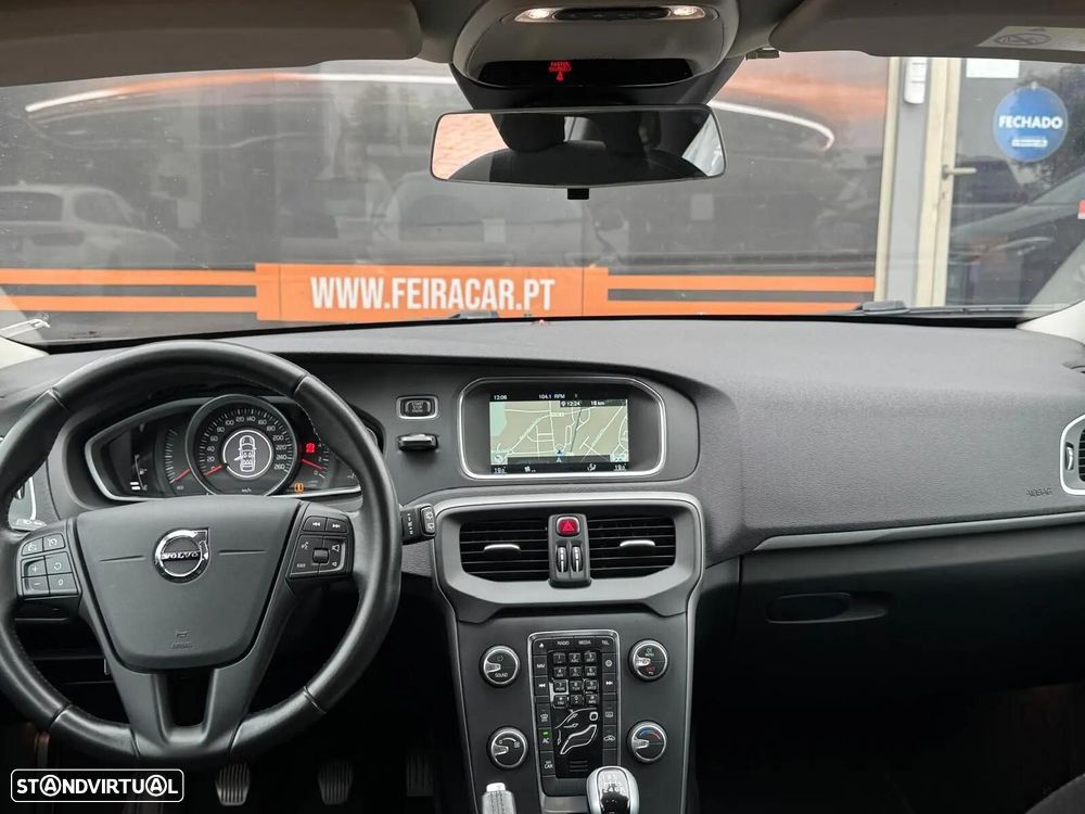 Volvo V40 2.0 D2 Kinetic - 33