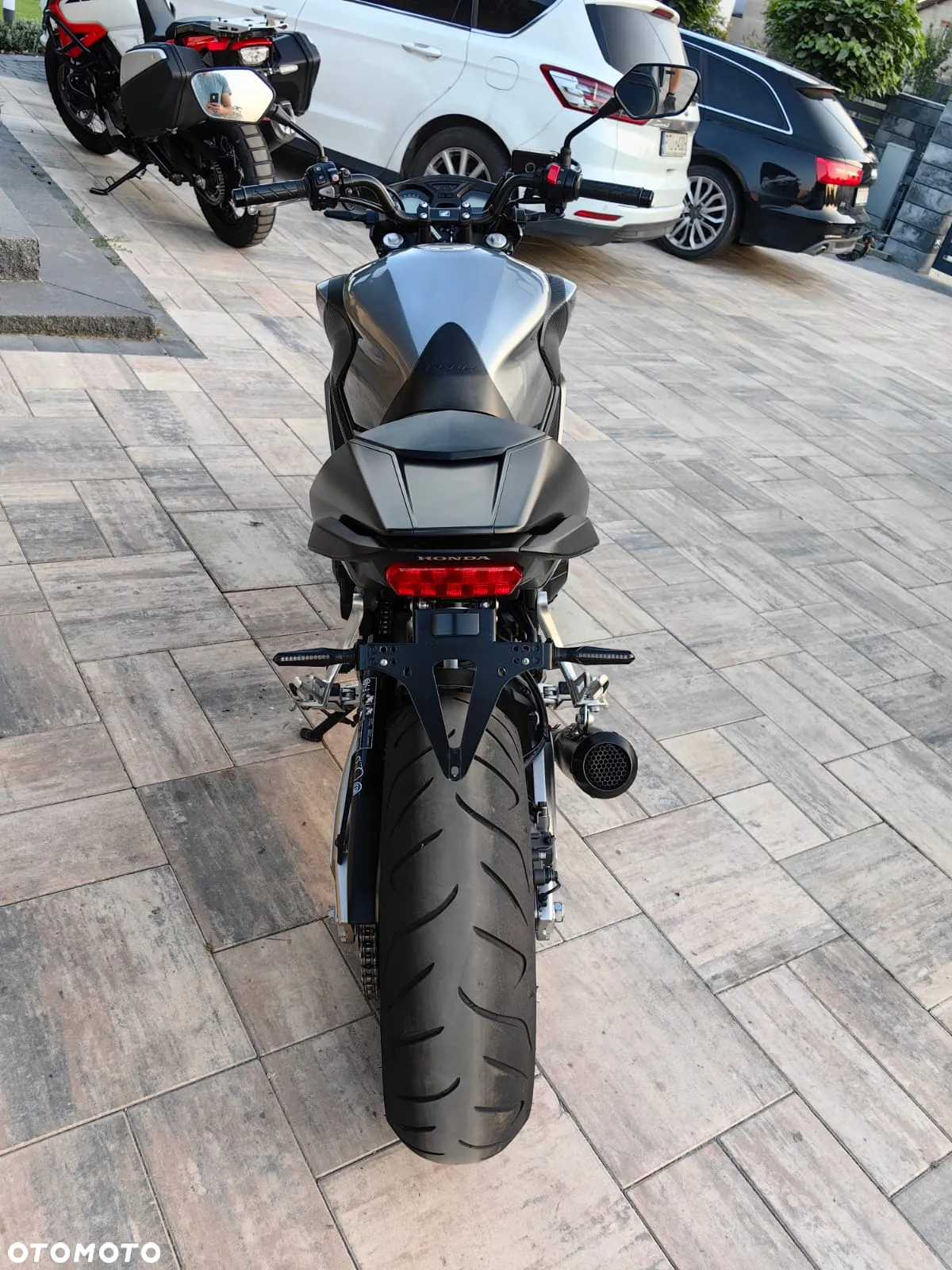 Honda CB - 28