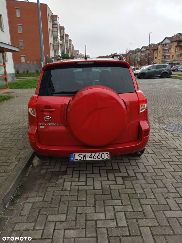 Toyota RAV4 2.2 D-4D Prestige - 2