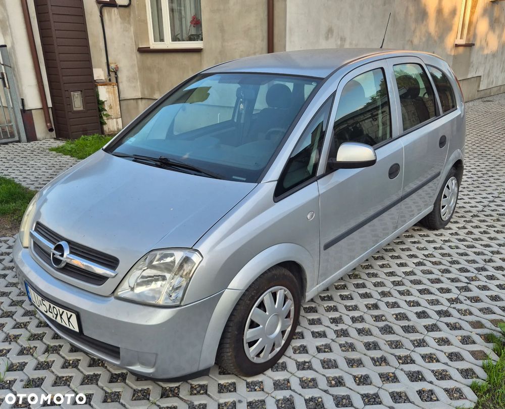 Opel Meriva 1.7 DT Essentia - 1