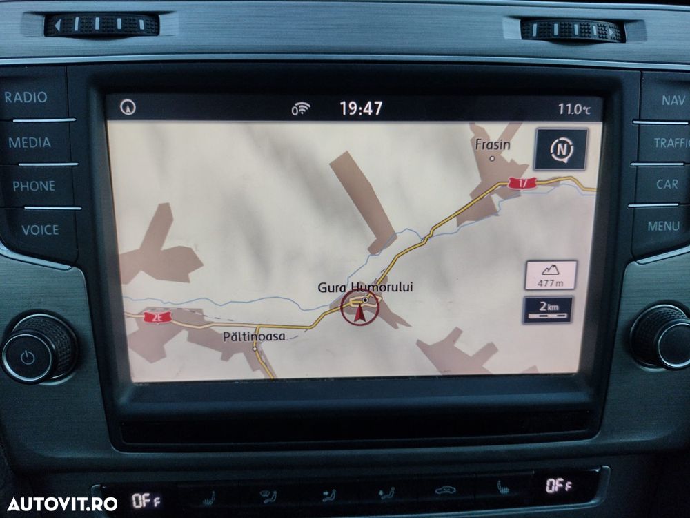 Volkswagen Golf 2.0 TDI (BlueMotion Technology) Highline - 11