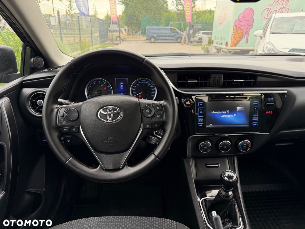 Toyota Corolla 1.6 Premium - 15