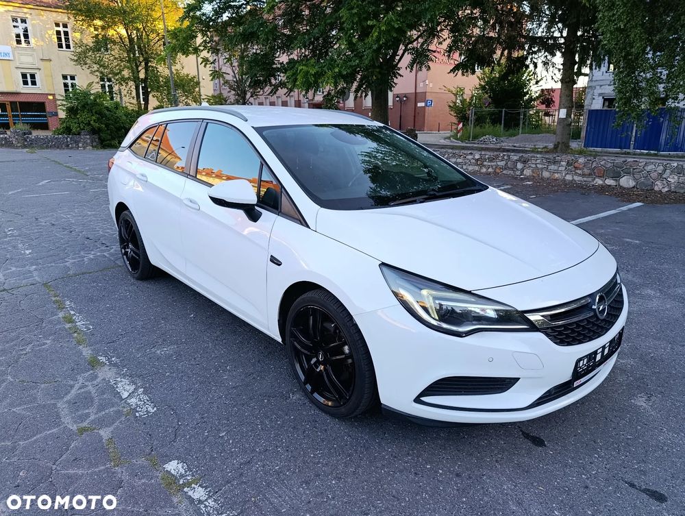 Opel Astra 1.6 CDTI Start/Stop Active - 17
