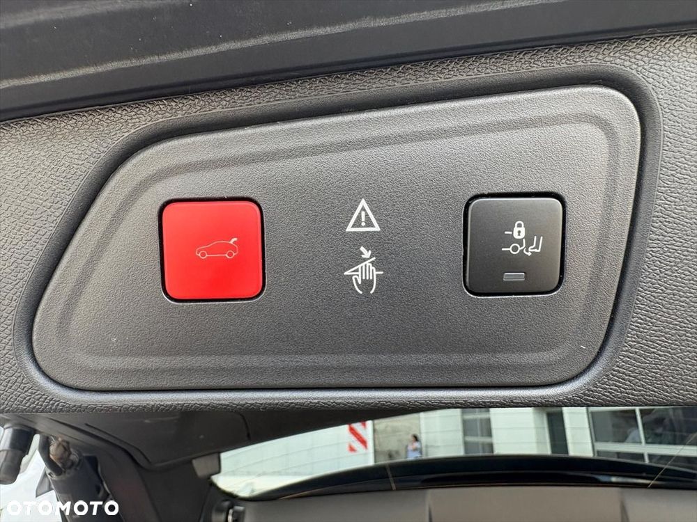 Peugeot 3008 1.5 BlueHDi Active S&S - 22