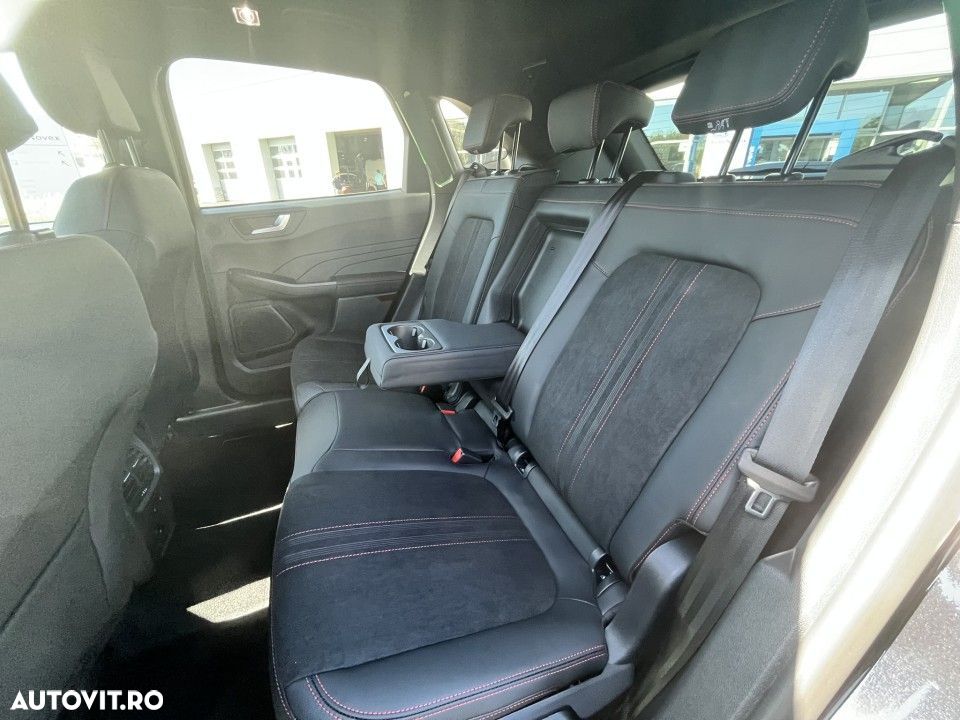 Ford Kuga - 16