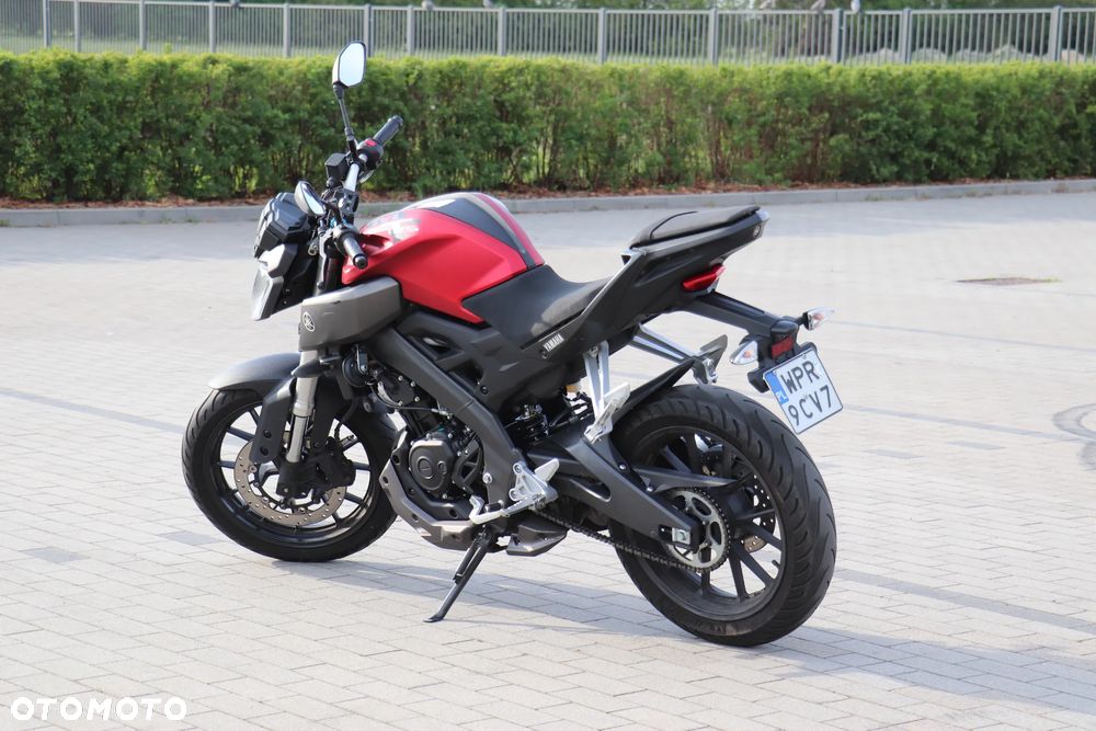 Yamaha MT - 4