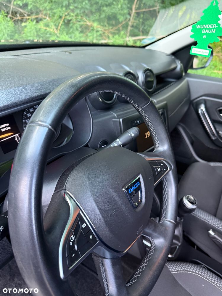 Dacia Duster 1.3 TCe FAP Techroad 4WD - 34