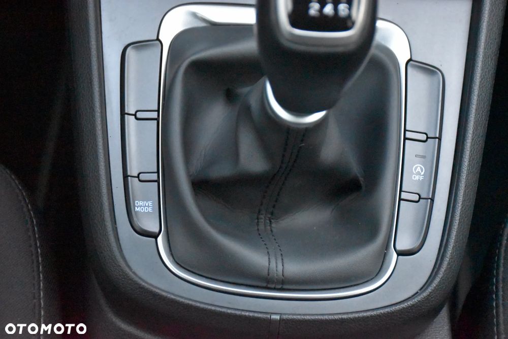 Hyundai Kona 1.0 T-GDI 48V-Hybrid Select - 28