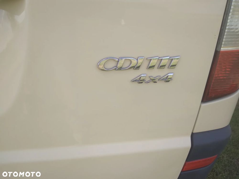 Mercedes-Benz Vito - 12