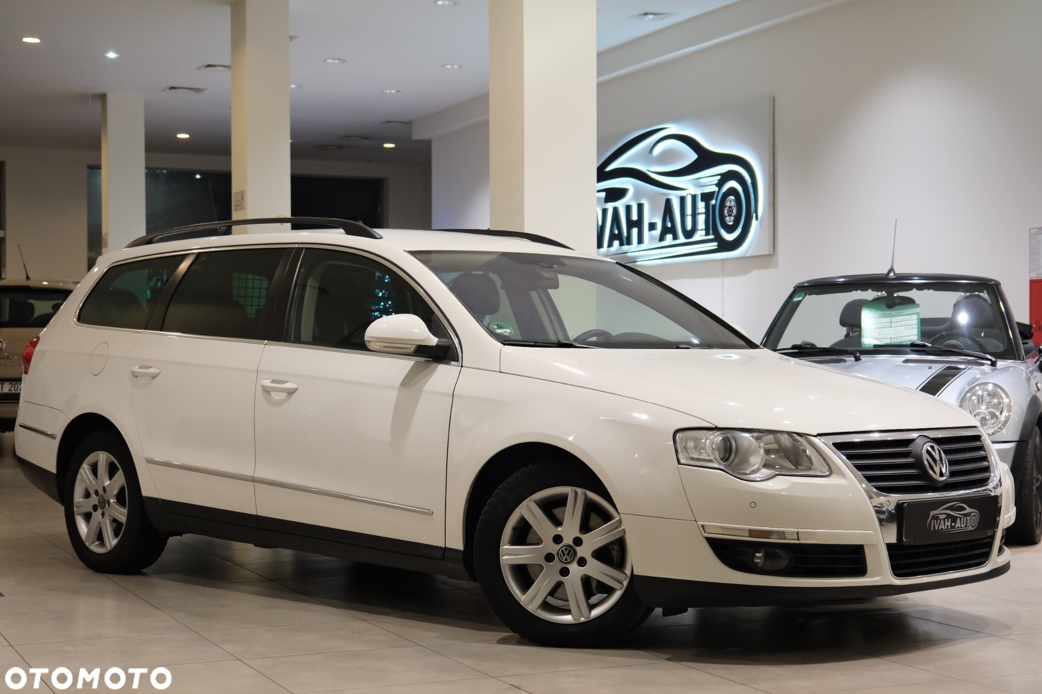 Volkswagen Passat 2.0 TDI Comfortline DSG - 3