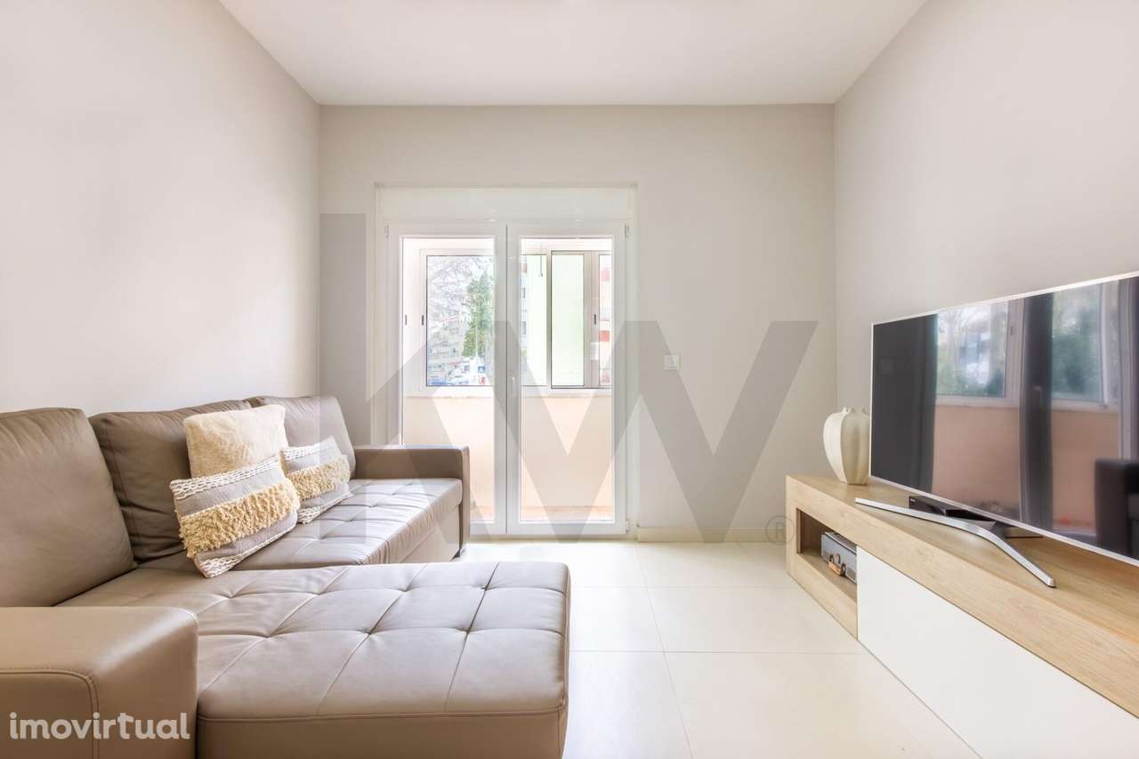 T3 Remodelado com Ampla Arrecadação com acesso ao exterior | Cova da P - Grande imagem: 3/29