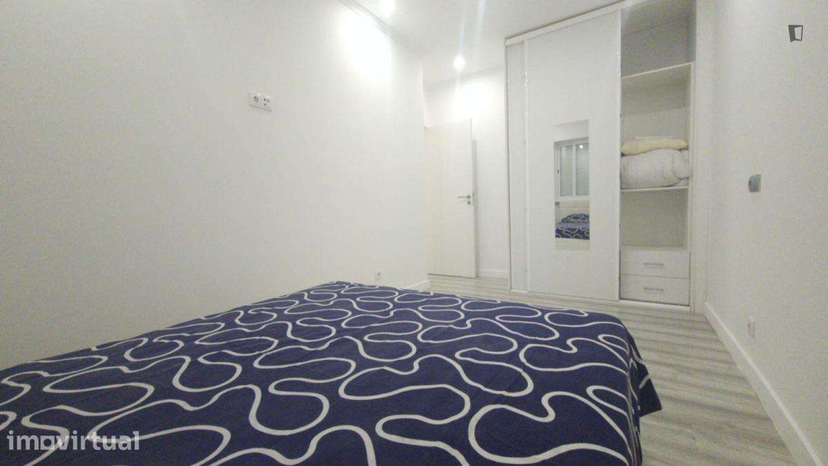 Apartamento com 2 quartos - localizado em Entrecampos Lisbon - Grande imagem: 3/13