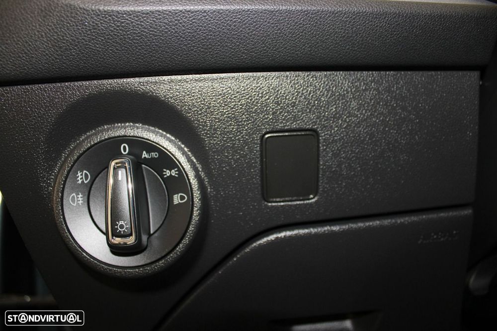 SEAT Leon ST 1.6 TDI Style S/S - 11