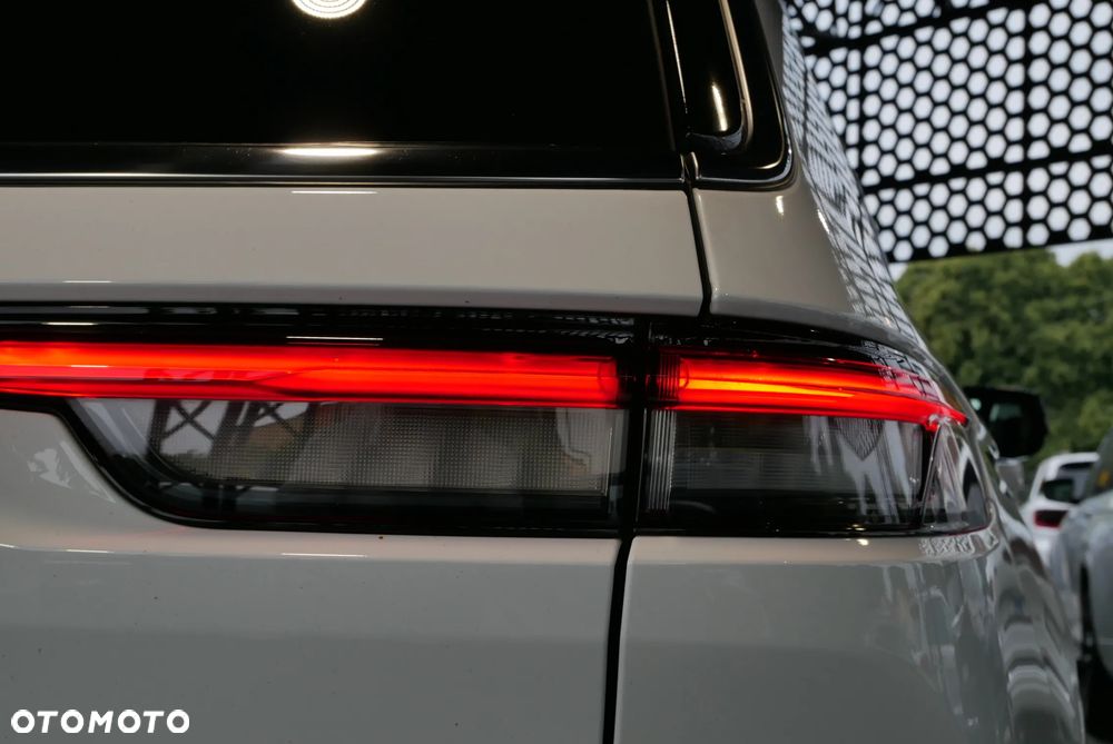 Jeep Grand Cherokee - 39