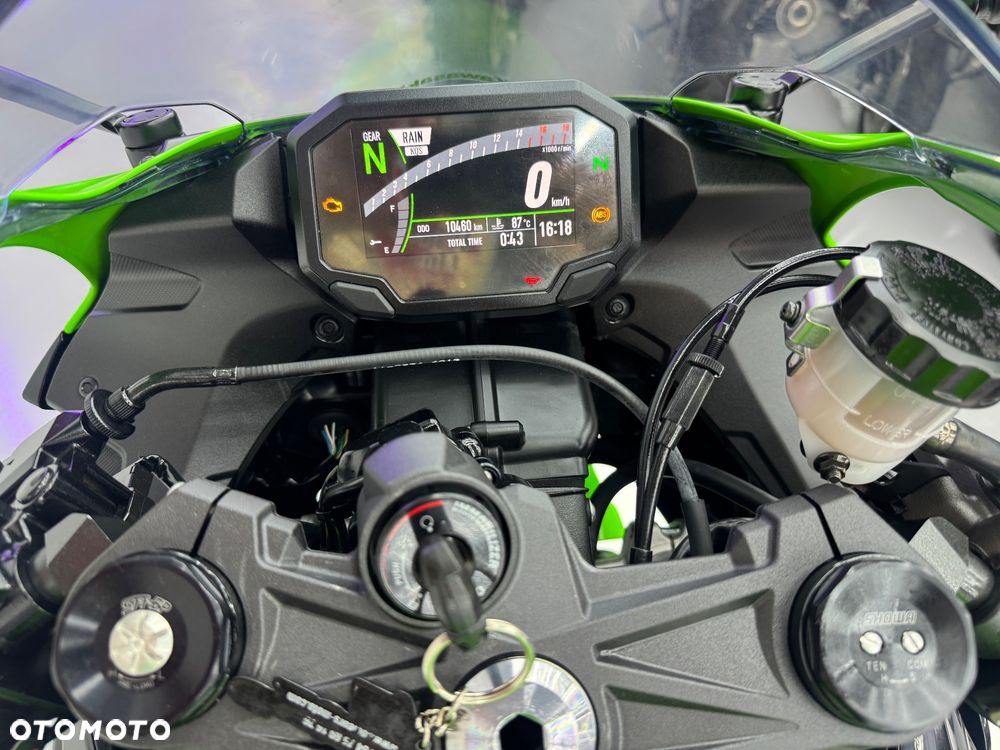 Kawasaki ZX - 26