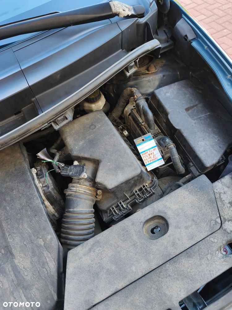 Toyota Auris 1.6 Sol - 12
