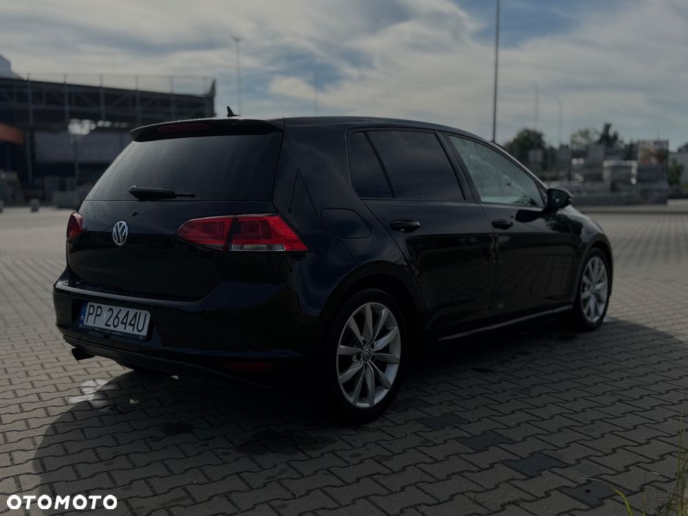 Volkswagen Golf 1.6 TDI BlueMotion Technology DSG Comfortline - 4