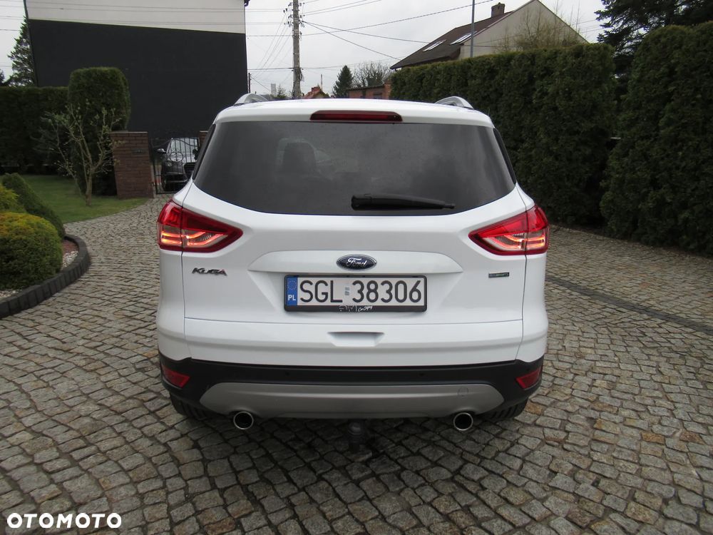 Ford Kuga 1.6 EcoBoost 2x4 Titanium - 18