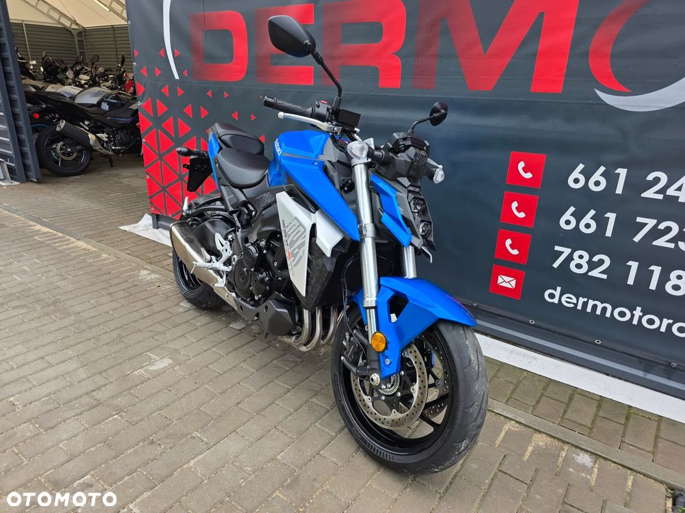 Suzuki GSX - 31