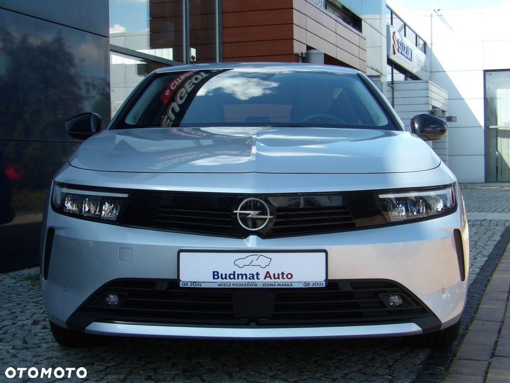 Opel Astra 1.2 T Edition S&S - 4