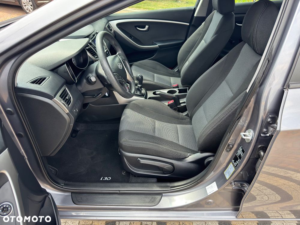 Hyundai i30 - 29