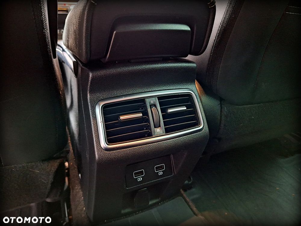 Renault Megane 1.3 TCe FAP Intens EDC - 10