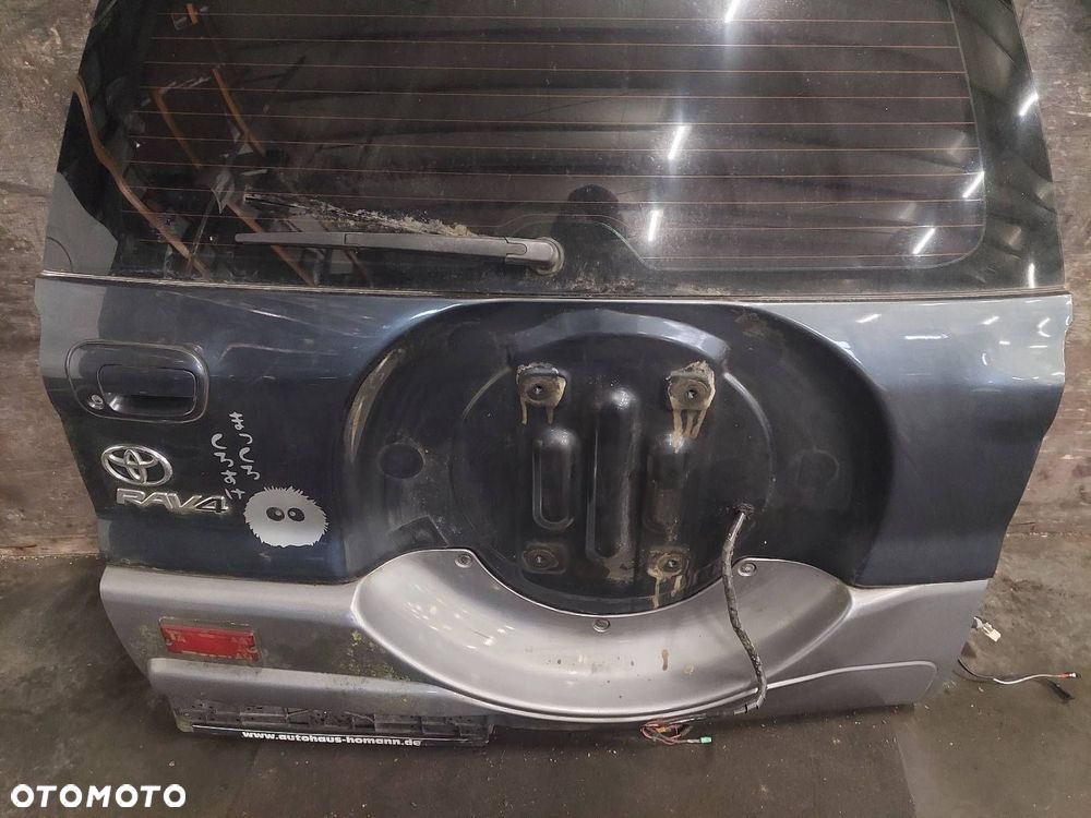 KOMPLETNY TYŁ TOYOTA RAV4 II LIFT SZARY KLAPA BAGAŻNIKA ZDERZAK LAMPY - 9