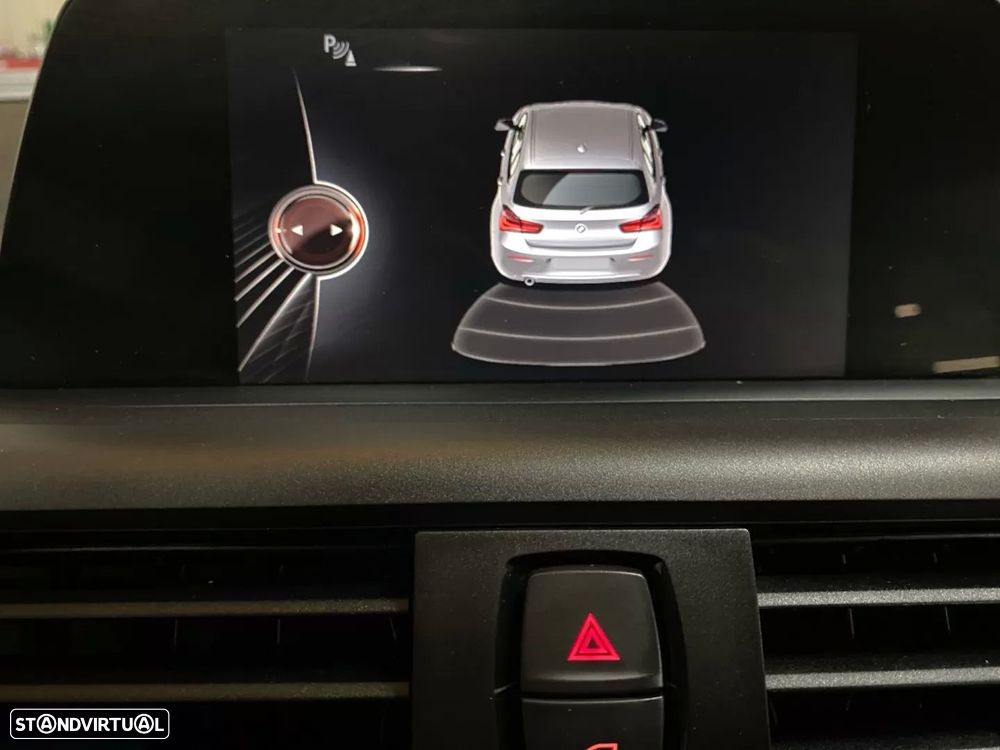 BMW 116 d Pack M Shadow Auto - 12