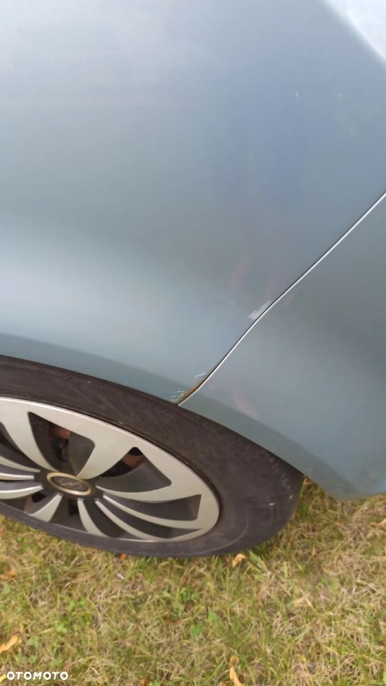Opel Corsa 1.2 16V - 9