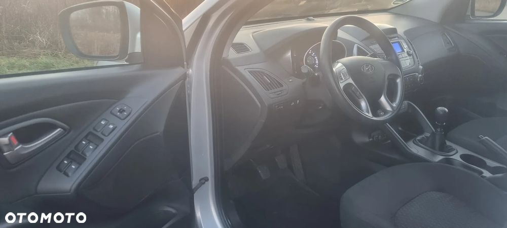 Hyundai ix35 1.6 2WD Style - 18