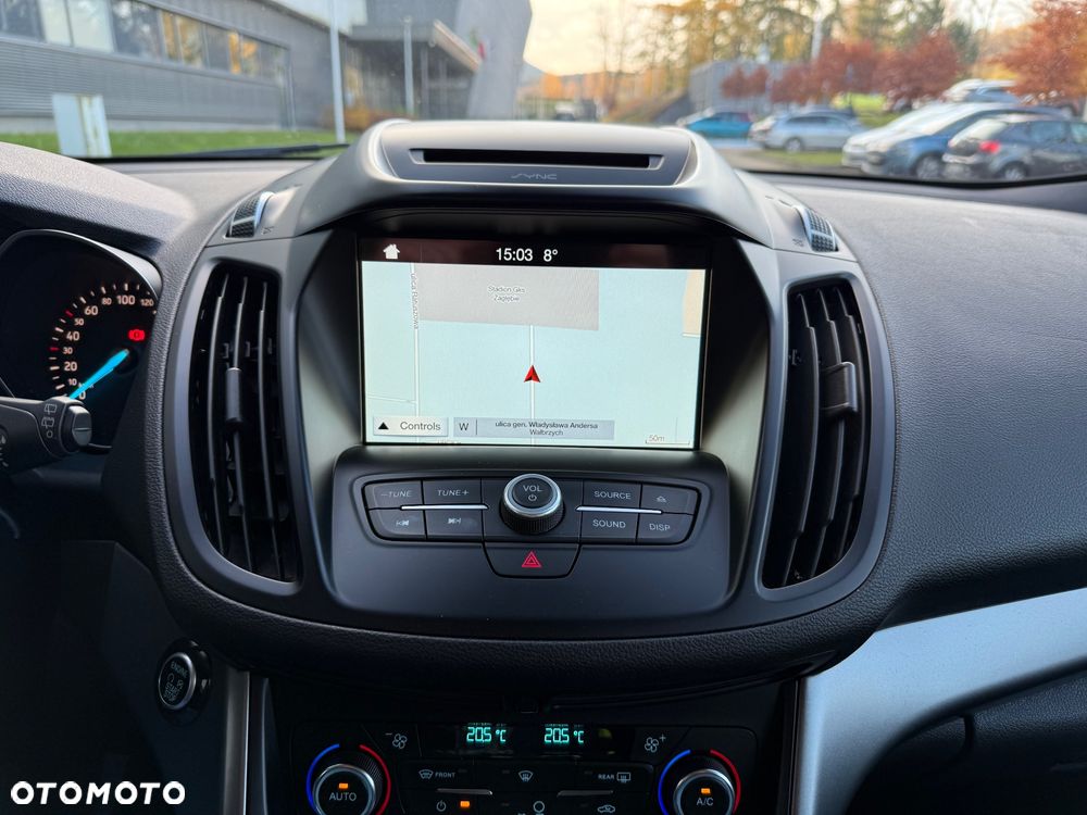 Ford Kuga 1.5 EcoBoost 2x4 Titanium - 15