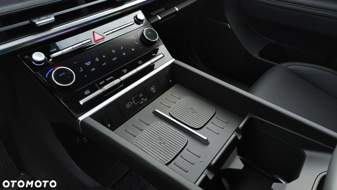 Hyundai Santa Fe - 13