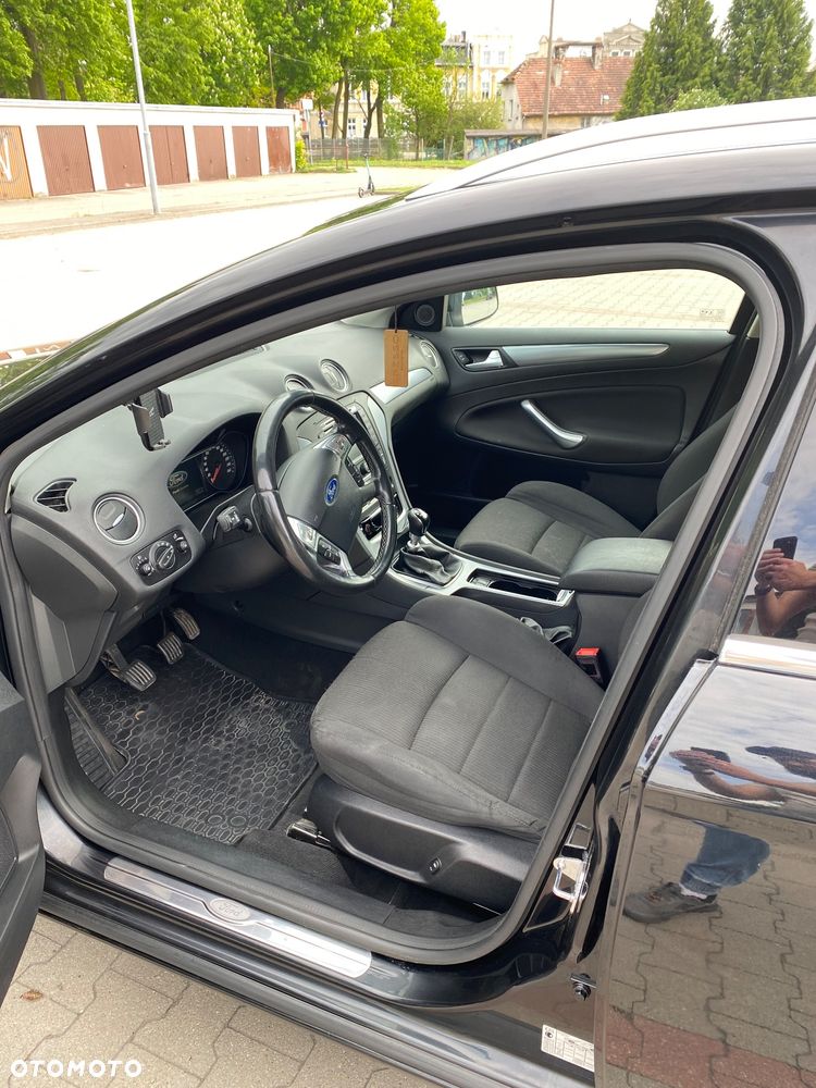 Ford Mondeo 2.0 TDCi Titanium - 8