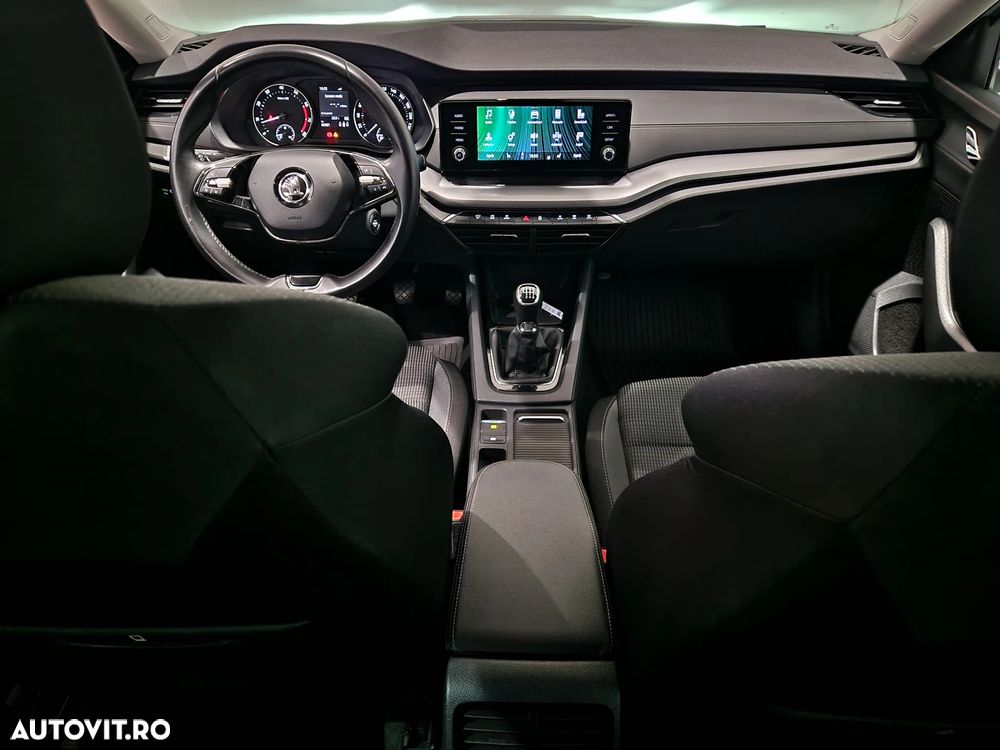 Skoda Octavia - 12