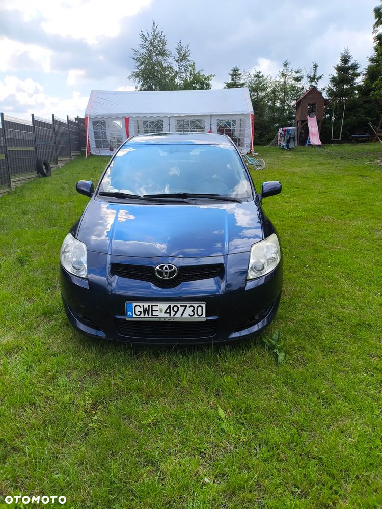 Toyota Auris 2.0 D-4D Premium - 1