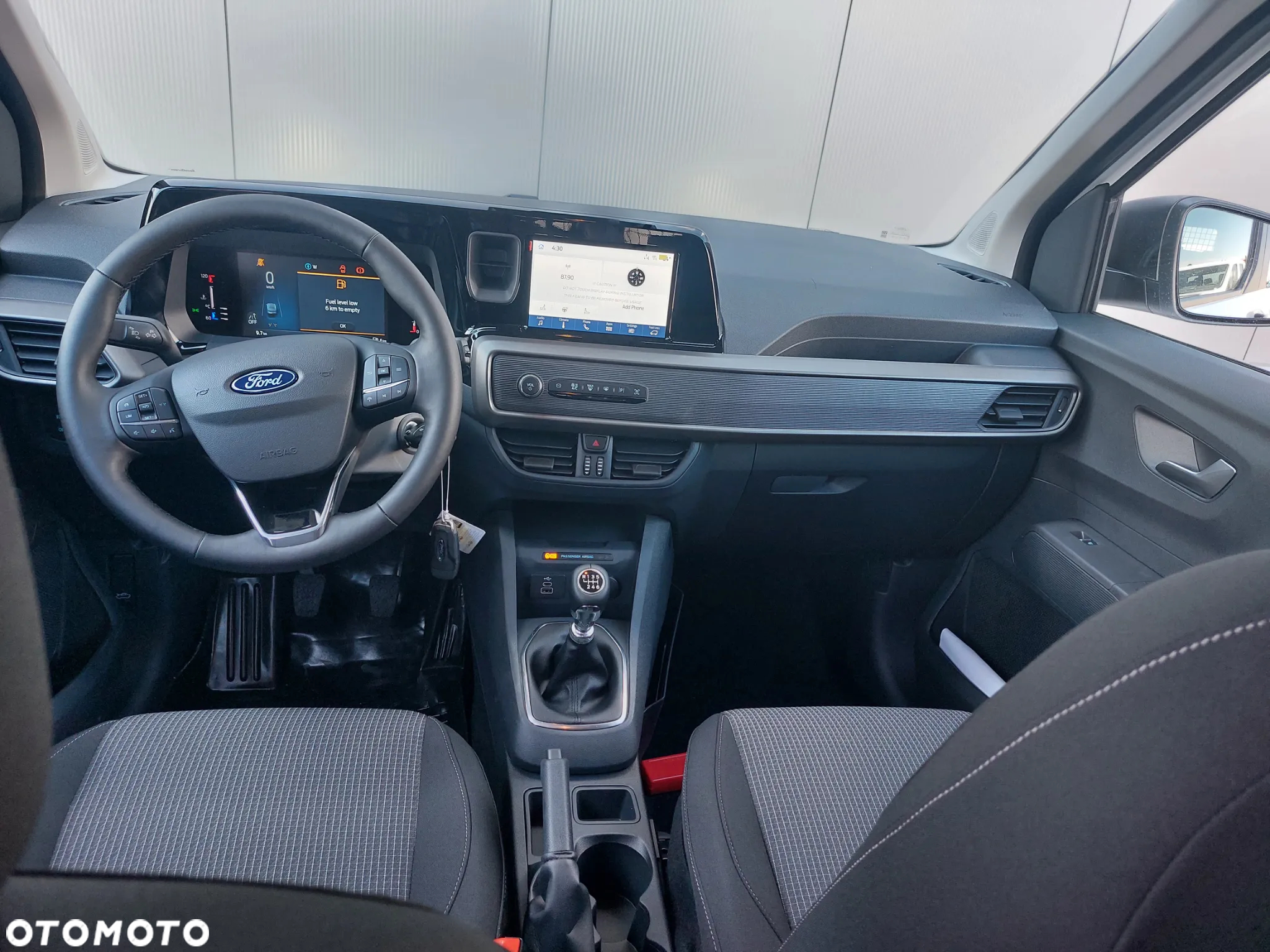 Ford Transit Courier 1.0 EcoBoost Trend - 19