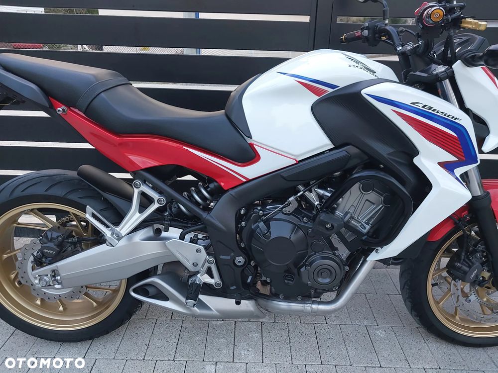 Honda CB - 8