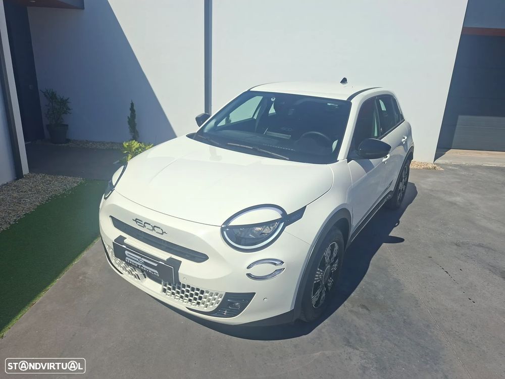 Fiat 600e 54 kWh (RED) - 9