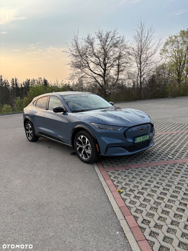 Ford Mustang Mach-E AWD PREMIUM - 6
