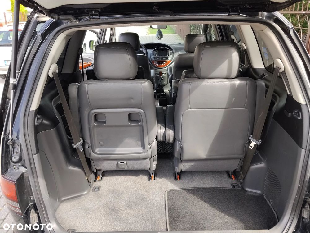Toyota Previa 2.0 D-4D Luna - 8