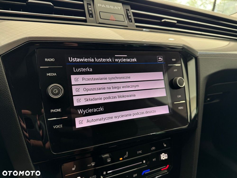 Volkswagen Passat 2.0 TDI EVO Business DSG - 33