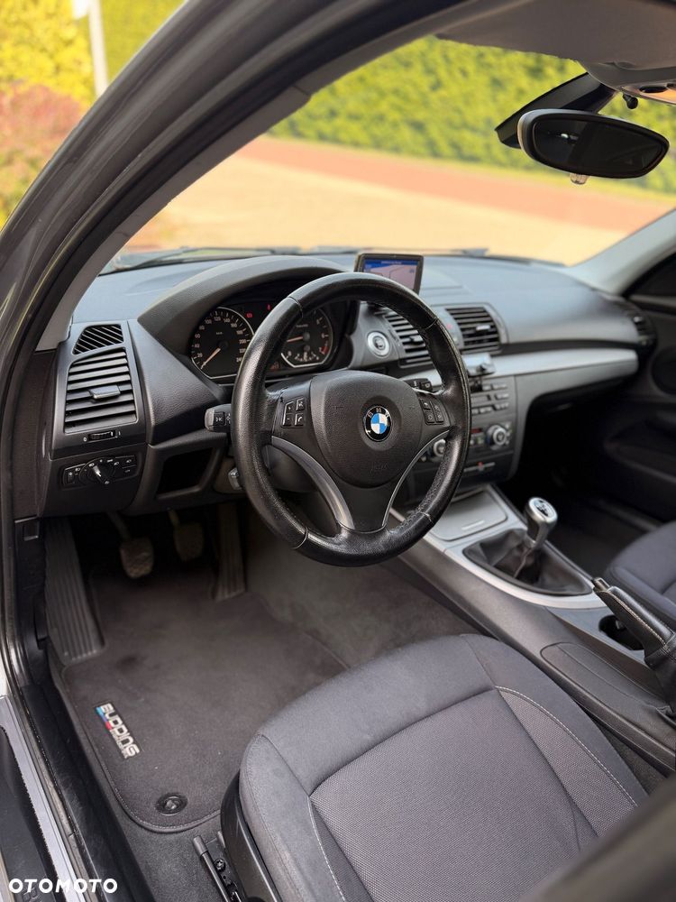 BMW Seria 1 118i Edition Sport - 22