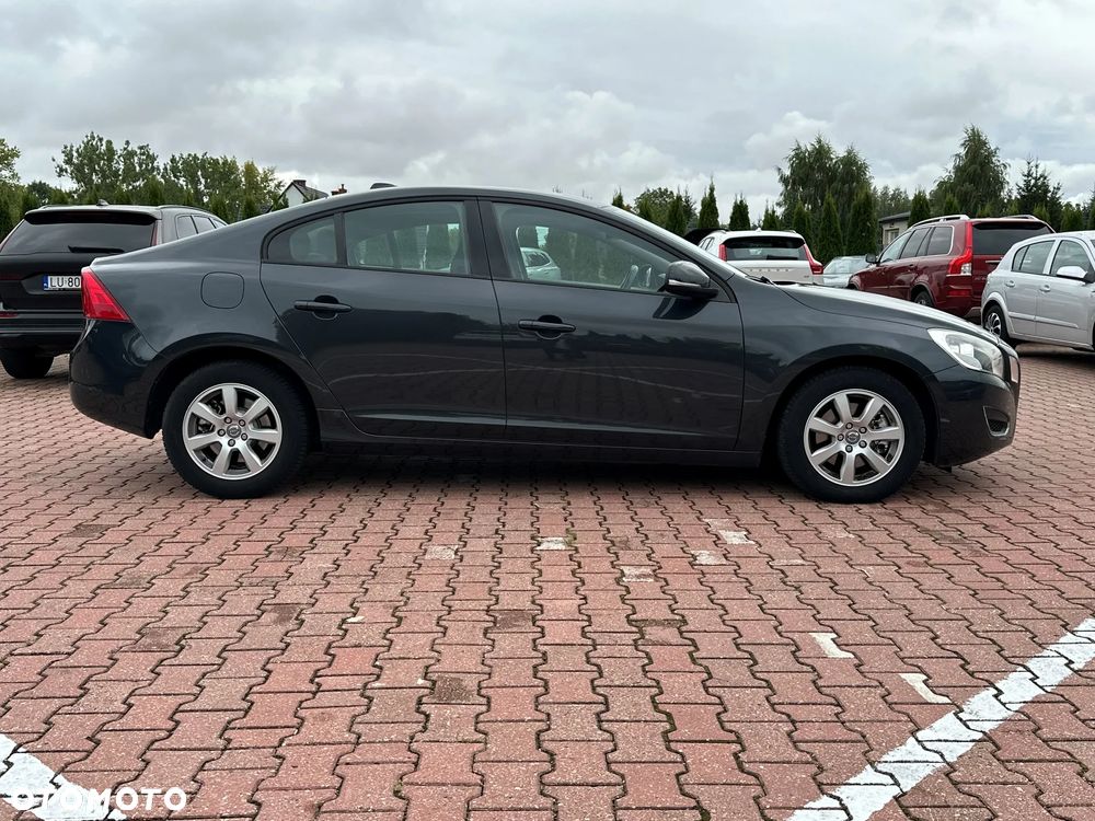 Volvo S60 D3 Kinetic - 6