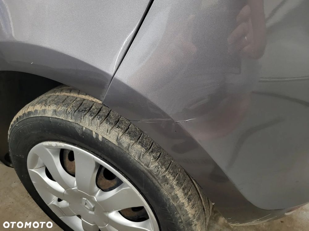 Renault Clio 1.2 16V TCE Alize - 5