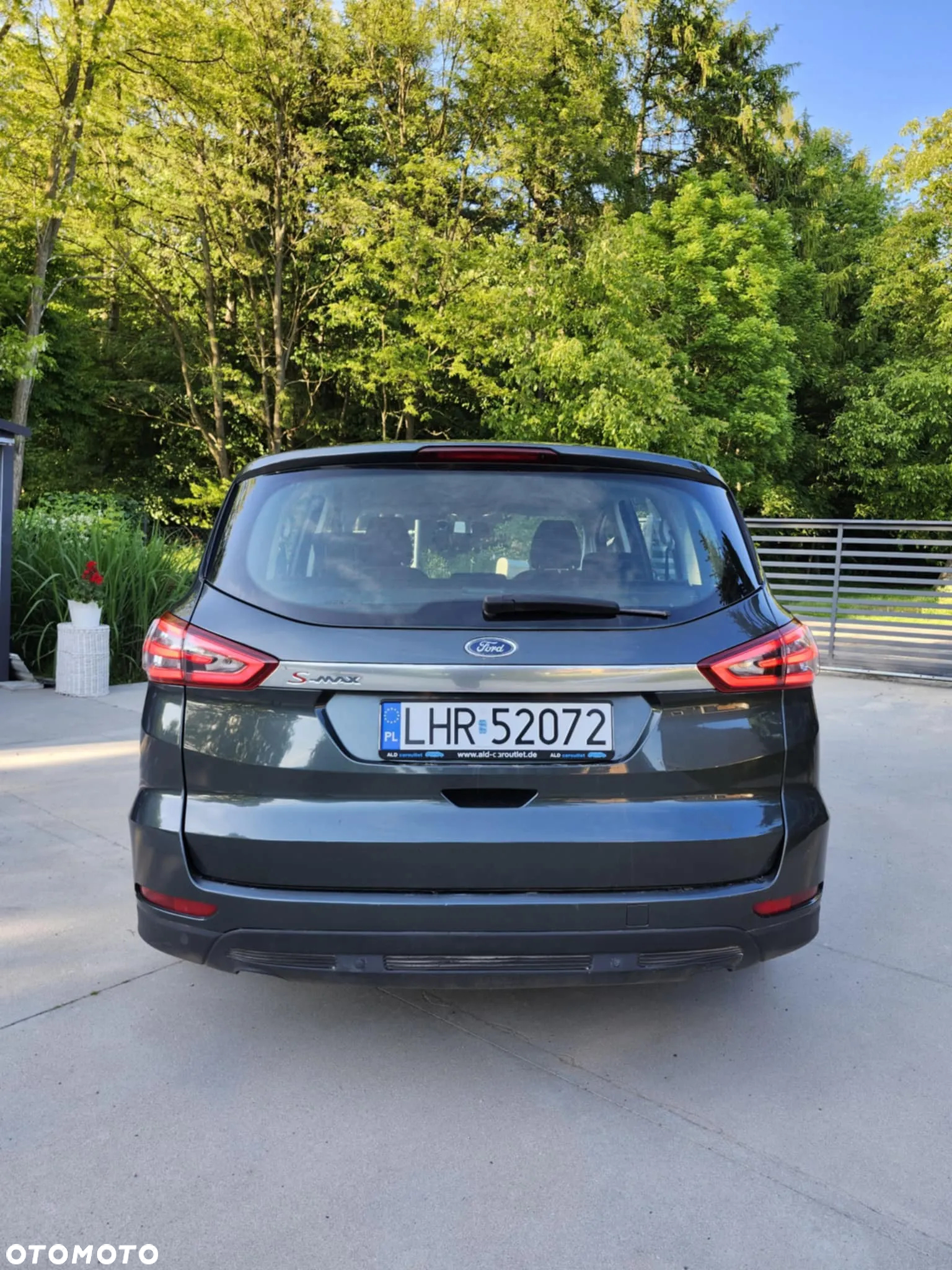 Ford S-Max 2.0 TDCi Trend - 9