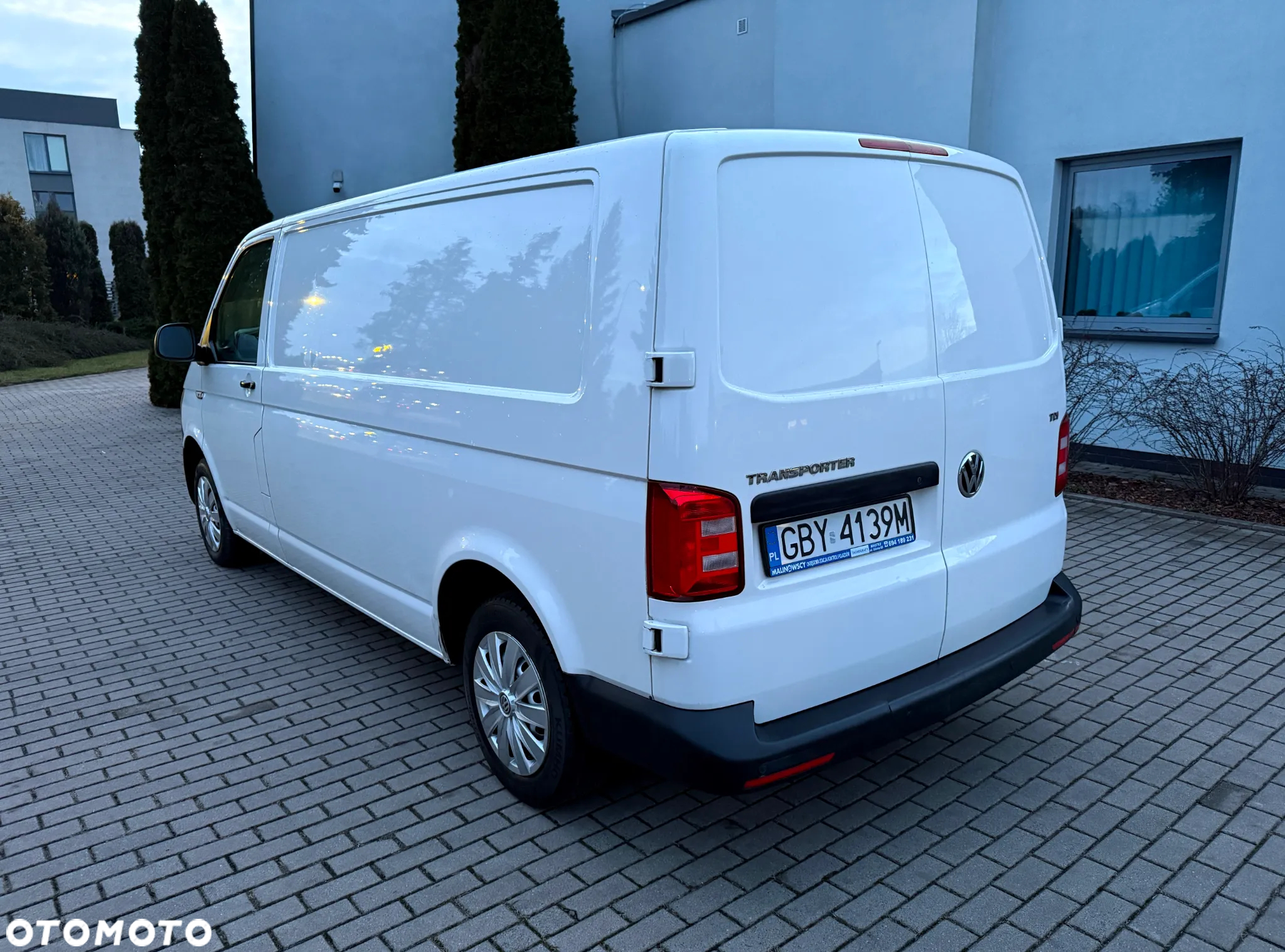 Volkswagen Transporter - 4