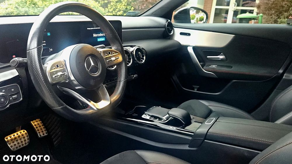 Mercedes-Benz Klasa A 200 AMG Line 7G-DCT - 7