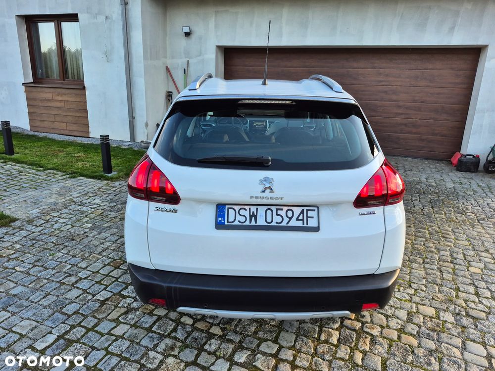 Peugeot 2008 1.6 BlueHDi Allure - 13